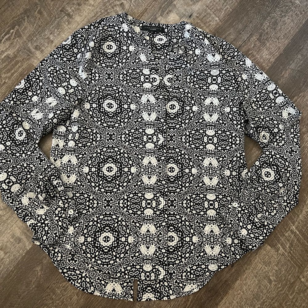 Sanctuary Printed Blouse- Size Medium